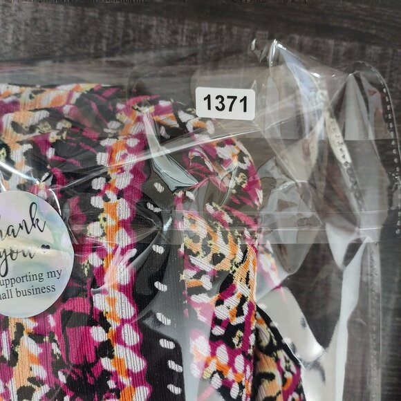 Notations Womens Ring Keyhole Stretch Knit Top XL Abstract Stripe High Low Artsy - Picture 10 of 12